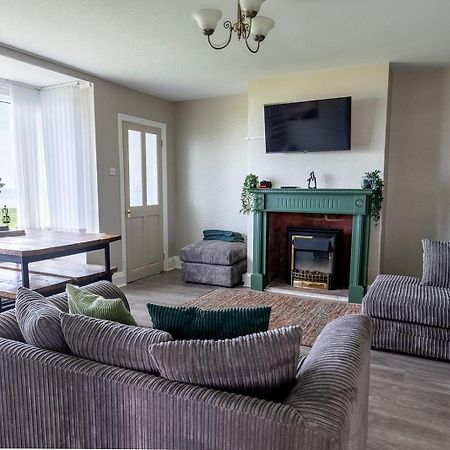 Beachfront Apartment - Ground Floor Apartment With Sea Views, Next To The Beach, Bridlington, North Yorkshire Bessingby المظهر الخارجي الصورة